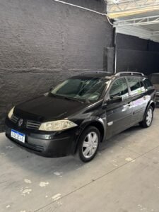 MEGANE GRAND TOUR 2012